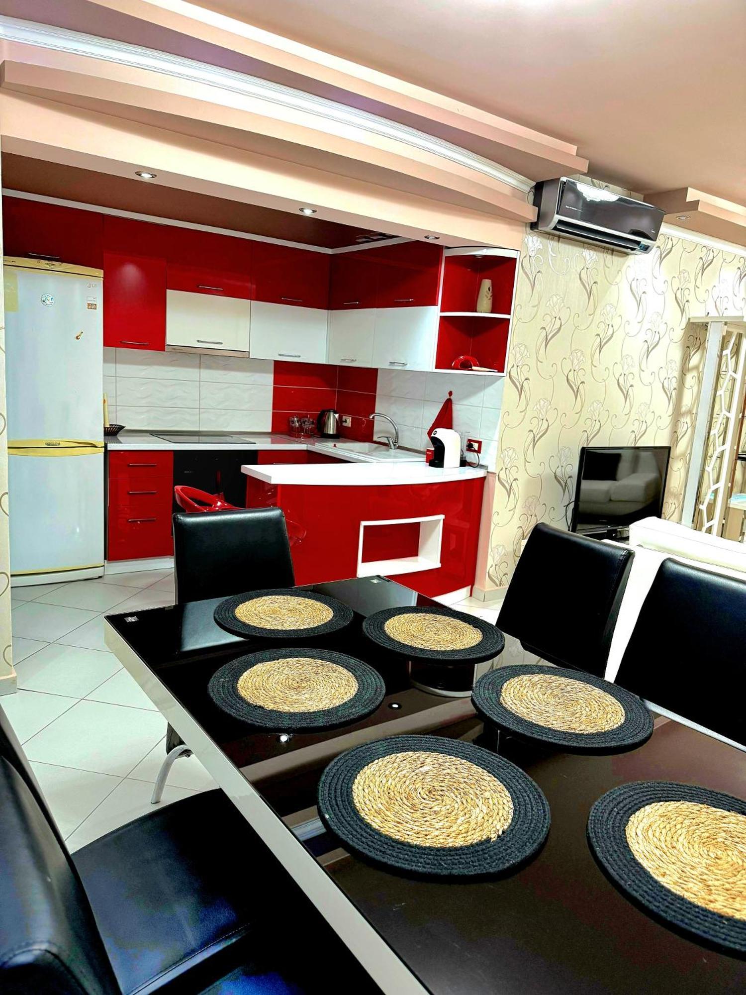 Amy'S Luxury Appartment Шкодер Экстерьер фото